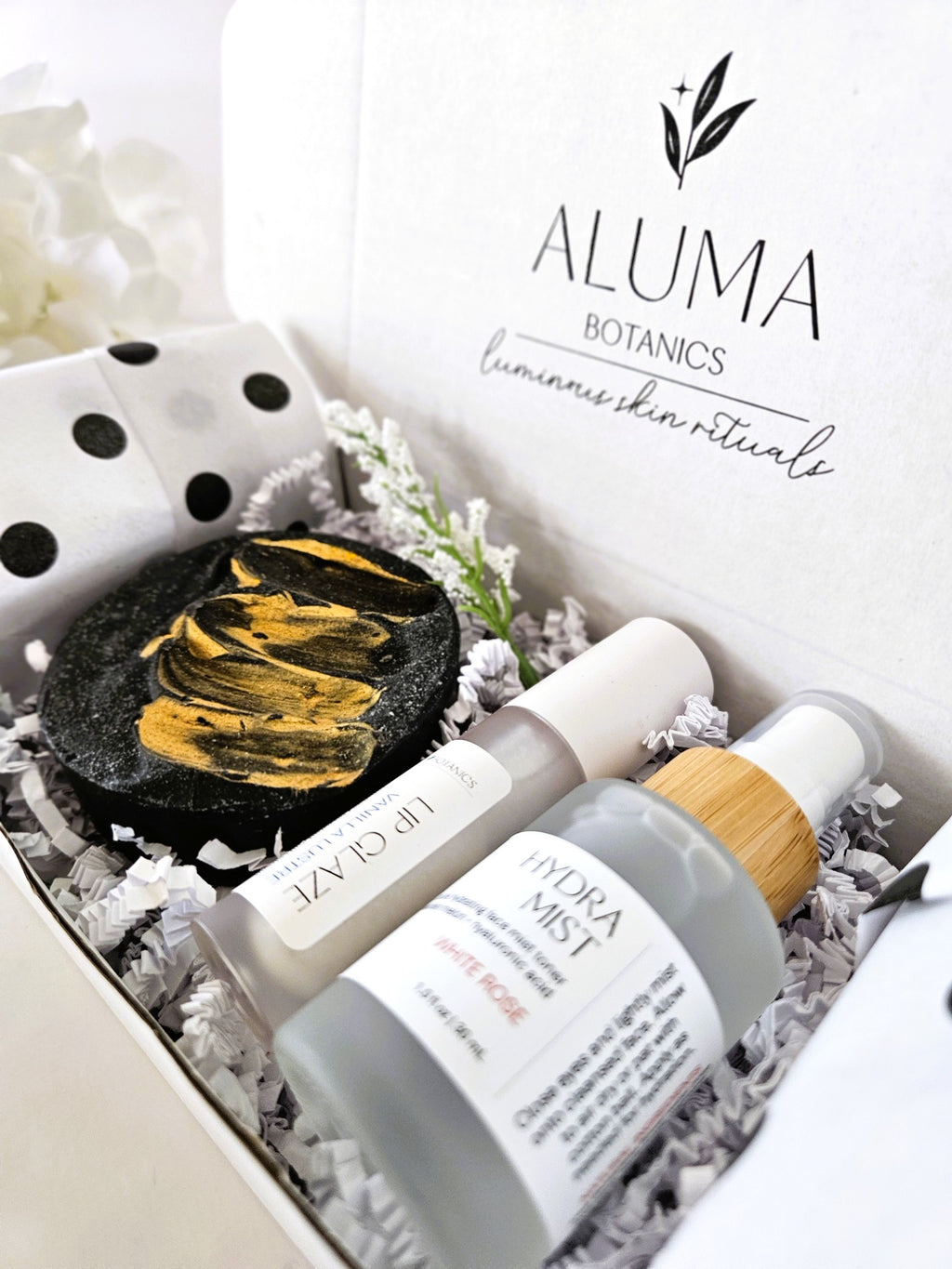 Aluma Moment | Box of the Month