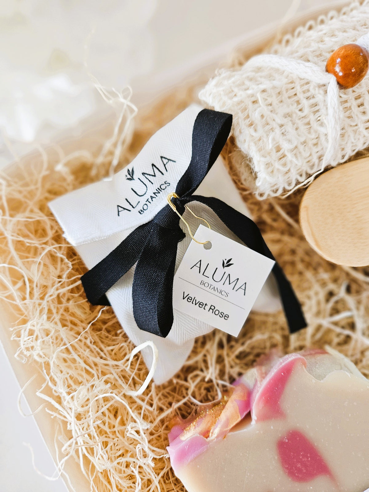 Velvet Rose Radiance | Gift Set